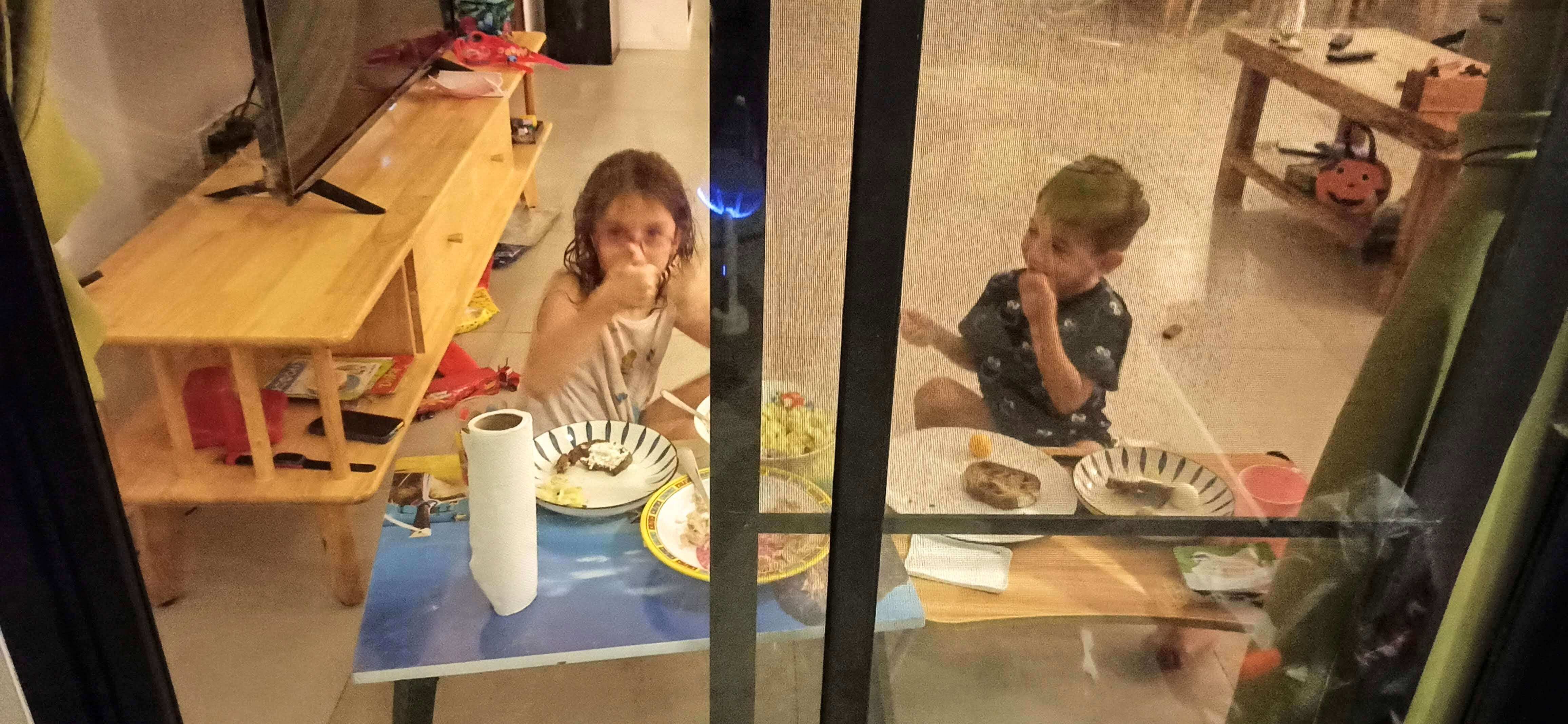 חולת קורונה. בתאילנד.